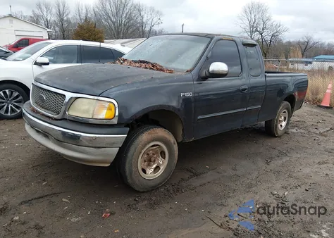 2000 Ford F-150 Work Series/Xl/Xlt from USA, damaged, VIN 2FTZX1728YCB17118
